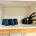 50 M2 Stylish Apartment With Free Parking